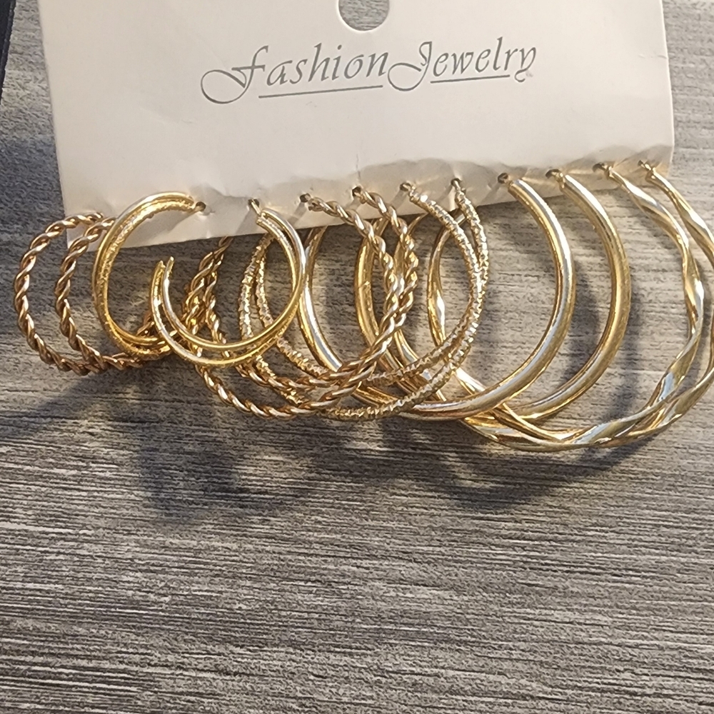 Fashion Jewelry Twisted Gold and Silver Tone Earrings‎ Set